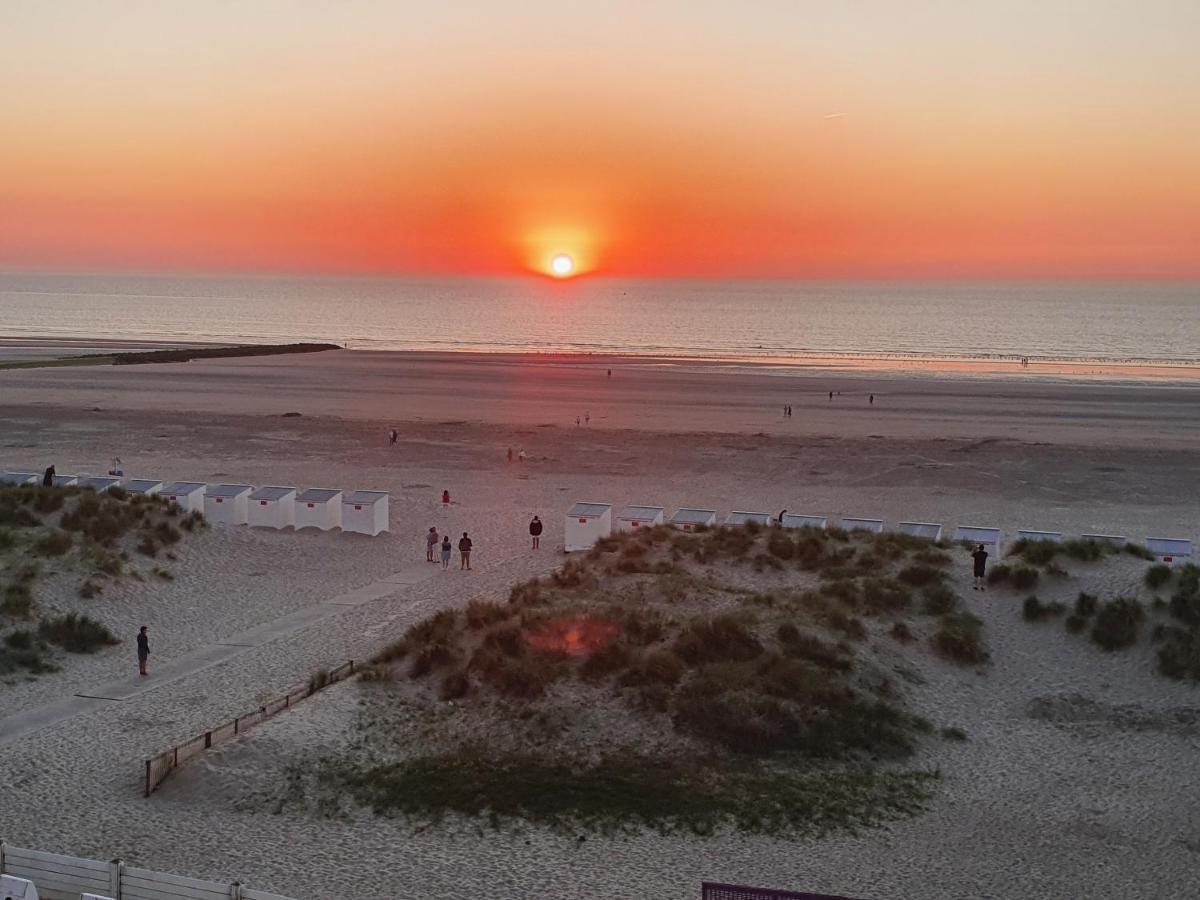 Nieuwpoort Marjolaine Prachtig Zeezicht - 4De Verdiep -Op De Dijk 5Pers 外观 照片